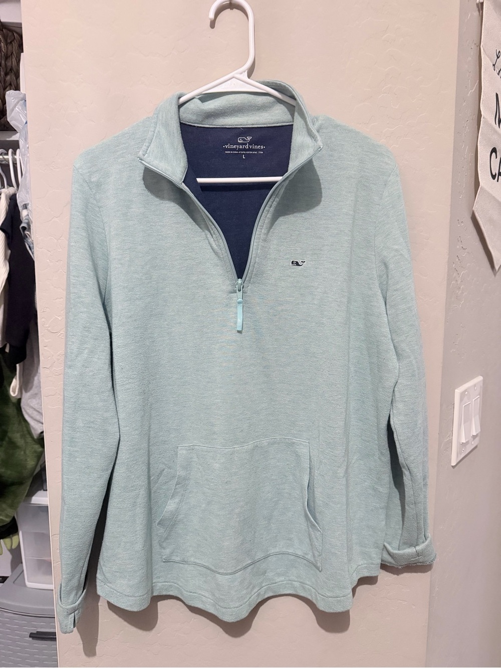 Vineyard Vines Men's Light Aqua Quarter-Zip Pullover size large